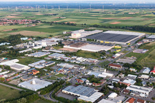 Industrie- und Gewerbegebiet in Offenbach an der Queich im Bundesland Rheinland-Pfalz, Deutschland