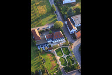 Luftaufnahme von Schlössl Oberotterbach im Bundesland Rheinland-Pfalz, Deutschland