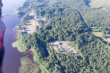 Torne im Bundesland Kronoberg, Schweden von einer Drohne aus