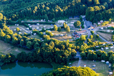 Borre (DK), Møns Klint Resort og Camping im Bundesland Sjælland, Dänemark vom Flugzeug aus