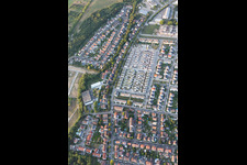 Ortsteil Knielingen in Karlsruhe im Bundesland Baden-Württemberg, Deutschland aus der Luft