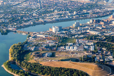 Luftaufnahme von Friesenheimer Insel im Ortsteil Neckarstadt-West in Mannheim im Bundesland Baden-Württemberg, Deutschland