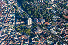 Gebäude der Gemeindeverwaltung und Bürgercenter Kaiserslautern in Kaiserslautern im Bundesland Rheinland-Pfalz, Deutschland