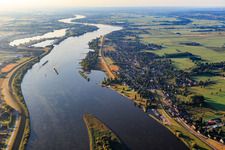 Bunthäuser Spitze mit Wohnmobilhafen Elbepark Bunthaus Hamburg im Ortsteil Wilhelmsburg, Deutschland