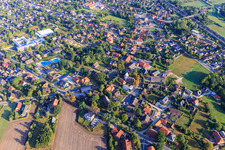 Oberschule am Buchwedel und Freibad Stelle aus Südosten im Bundesland Niedersachsen, Deutschland