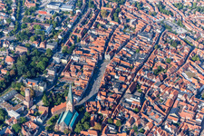 Platz- Ensemble Am Sande im Innenstadt- Zentrum in Lüneburg im Bundesland Niedersachsen, Deutschland