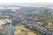 Schrägluftbild von Amt Neuhaus im Bundesland Niedersachsen, Deutschland