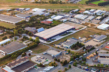 Hiller Logistik GmbH im Industriegebiet zwischen Hafen und Flugplatz in Lüneburg im Bundesland Niedersachsen, Deutschland