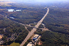 Autobahnkreuz A66/B8 mit Kibek Hanau im Bundesland Hessen, Deutschland