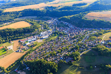 Dorfansicht im Seckachtal aus Norden in Roigheim im Bundesland Baden-Württemberg, Deutschland