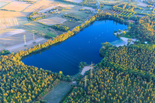 Luftbild von Heidesee in Forst im Bundesland Baden-Württemberg, Deutschland