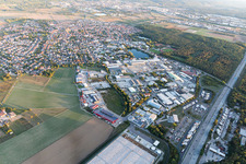 Forst im Bundesland Baden-Württemberg, Deutschland von oben