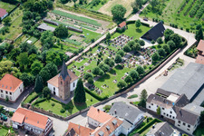 Friedhof Winden im Bundesland Rheinland-Pfalz, Deutschland