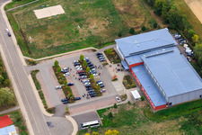 Luftaufnahme von Bienwaldhalle in Kandel im Bundesland Rheinland-Pfalz, Deutschland