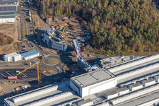 Luftaufnahme von Erweiterungs - Neubau - Baustelle an den Gebäuden und Produktionshallen des Werksgelände der SEW-EURODRIVE GmbH & Co KG in Graben-Neudorf im Bundesland Baden-Württemberg, Deutschland