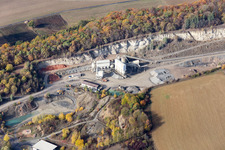 Schrägluftbild von Buchen, Hohenlohe-Bauland GmbH SHB Schotterwerke im Ortsteil Eberstadt im Bundesland Baden-Württemberg, Deutschland