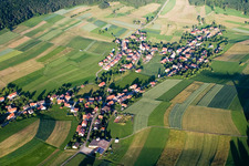 Dorfansicht im Ortsteil Ippingen in Immendingen im Bundesland Baden-Württemberg, Deutschland
