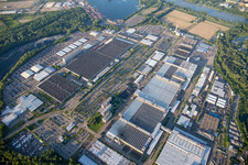 Daimler in Wörth am Rhein im Bundesland Rheinland-Pfalz, Deutschland