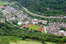 Luftbild von Albeck-Stadion und Sololei Freizeitbad in Sulz am Neckar im Bundesland Baden-Württemberg, Deutschland