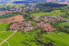 Zimmern von Südwesten in Bisingen im Bundesland Baden-Württemberg, Deutschland