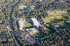 Luftaufnahme von Umbau- Baustelle am Sportstätten-Gelände des Stadion "Wildparkstadion" des KSC in Karlsruhe im Ortsteil Innenstadt-Ost im Bundesland Baden-Württemberg, Deutschland