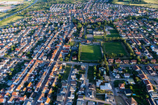 Luftbild von Ortsteil Karlsdorf in Karlsdorf-Neuthard im Bundesland Baden-Württemberg, Deutschland