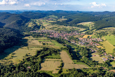 Luftbild von Lembach im Bundesland Bas-Rhin, Frankreich