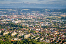 Ortsansicht der Straßen und Häuser der Wohngebiete im Ortsteil Fürstenberg in Konstanz im Ortsteil Wollmatingen im Bundesland Baden-Württemberg, Deutschland