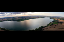 Panorama des Unteruckersee im Ortsteil Seelübbe in Prenzlau im Bundesland Brandenburg, Deutschland