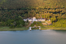Luftbild von Panorama Hotel in Oberuckersee im Bundesland Brandenburg, Deutschland