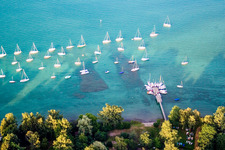 Schrägluftbild von Ortsteil Litzelstetten in Konstanz im Bundesland Baden-Württemberg, Deutschland