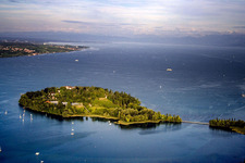 See- Insel Mainau im Bodensee in Konstanz im Ortsteil Litzelstetten im Bundesland Baden-Württemberg, Deutschland