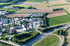 Shell Tankstelle an der B9 in Schwegenheim im Bundesland Rheinland-Pfalz, Deutschland