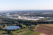 Daimler Global Logistic Center LKW in Germersheim im Bundesland Rheinland-Pfalz, Deutschland