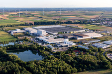 Offenbach an der Queich im Bundesland Rheinland-Pfalz, Deutschland von oben