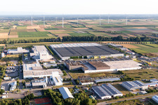 Offenbach an der Queich im Bundesland Rheinland-Pfalz, Deutschland aus der Luft