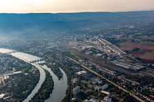 Innenstadtbereich der Bahnstadt im Süden der Stadt im Stadtgebiet in Heidelberg im Ortsteil Bergheim im Bundesland Baden-Württemberg, Deutschland