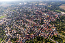 Philippsburg im Bundesland Baden-Württemberg, Deutschland von der Drohne aus gesehen