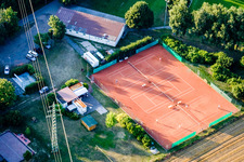 Luftaufnahme von Tennisclub SV 1965 in Erlenbach bei Kandel im Bundesland Rheinland-Pfalz, Deutschland