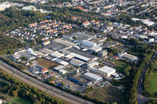Gewerbegebiet und Firmenansiedlung in Hochstadt im Ortsteil Dörnigheim in Maintal im Bundesland Hessen, Deutschland