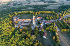 Basilique de Sion in Saxon-Sion im Bundesland Meurthe-et-Moselle, Frankreich aus der Luft betrachtet