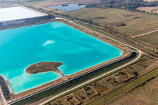 Luftbild von Salinen in Rosières-aux-Salines im Bundesland Meurthe-et-Moselle, Frankreich
