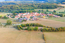 Autigny-la-Tour aus Norden im Bundesland Vosges, Frankreich