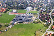 Fanø Skole og bibliotek im Ortsteil Nordby im Bundesland Syddanmark, Dänemark