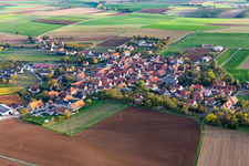 Luftbild von Neuses a.Berg im Ortsteil Neuses am Berg in Dettelbach im Bundesland Bayern, Deutschland