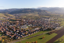 Luftbild von Ortsteil Steinbach in Baden-Baden im Bundesland Baden-Württemberg, Deutschland