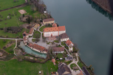 Luftbild von Schloss Beuggen Kirche St. Michael in Rheinfelden im Bundesland Baden-Württemberg, Deutschland