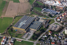 Firmengelände der Global Safety Textiles mit Hallen, Firmengebäuden und Produktionsstätten in Maulburg im Bundesland Baden-Württemberg, Deutschland