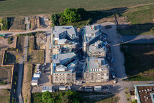 Drohnenbild von Baustelle des LTC - Linder Technologie Campus in der Wilhelm-Schickard-Straße im Technologiepark Karlsruhe im Ortsteil Rintheim im Bundesland Baden-Württemberg, Deutschland