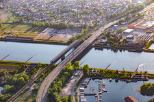 Luftbild von Renovierte Rheinbrücke nach Wörth im Ortsteil Knielingen in Karlsruhe im Bundesland Baden-Württemberg, Deutschland